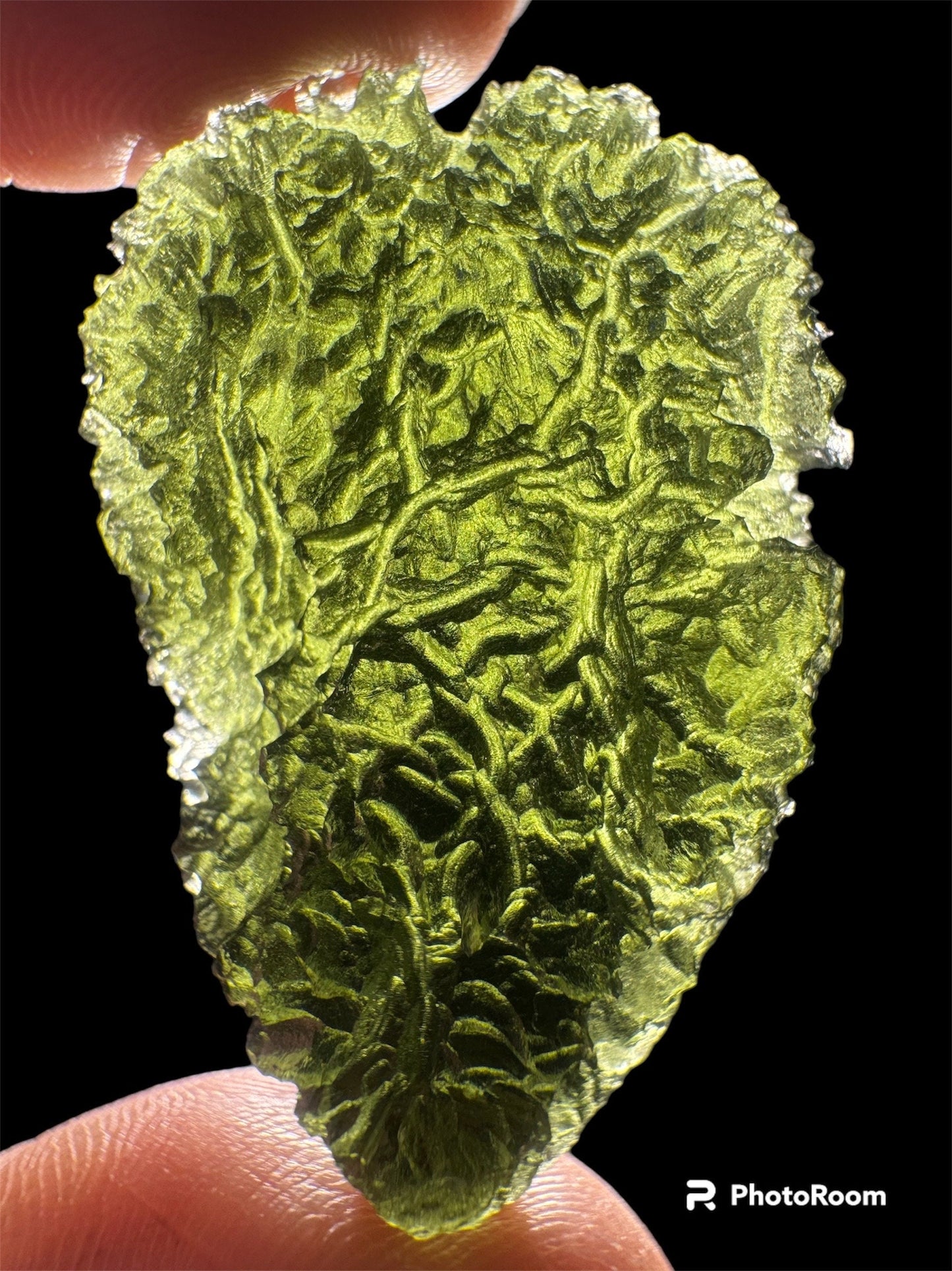 Pariz moldavite 15.76g-hedgehog texture beautiful color for collector and investment.