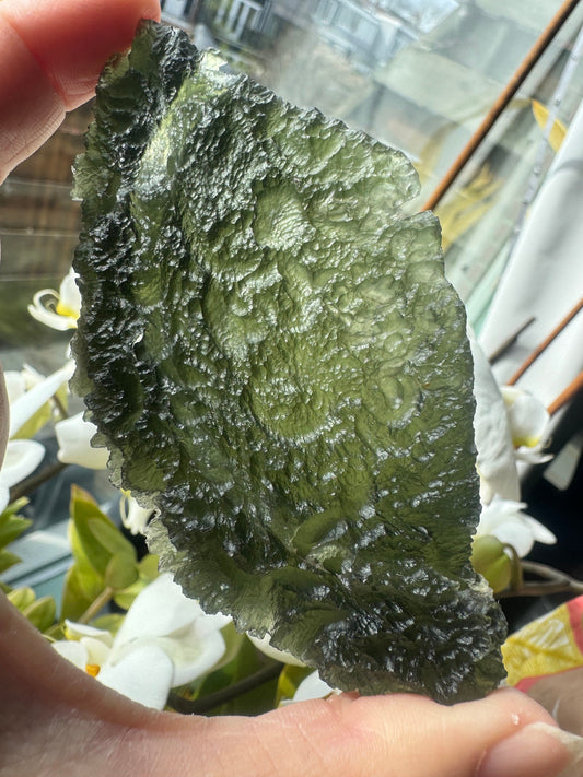 Huge Moldavite Chlum 57.8g deep texture no damages. Angel chime rare with a natural curving tunnel