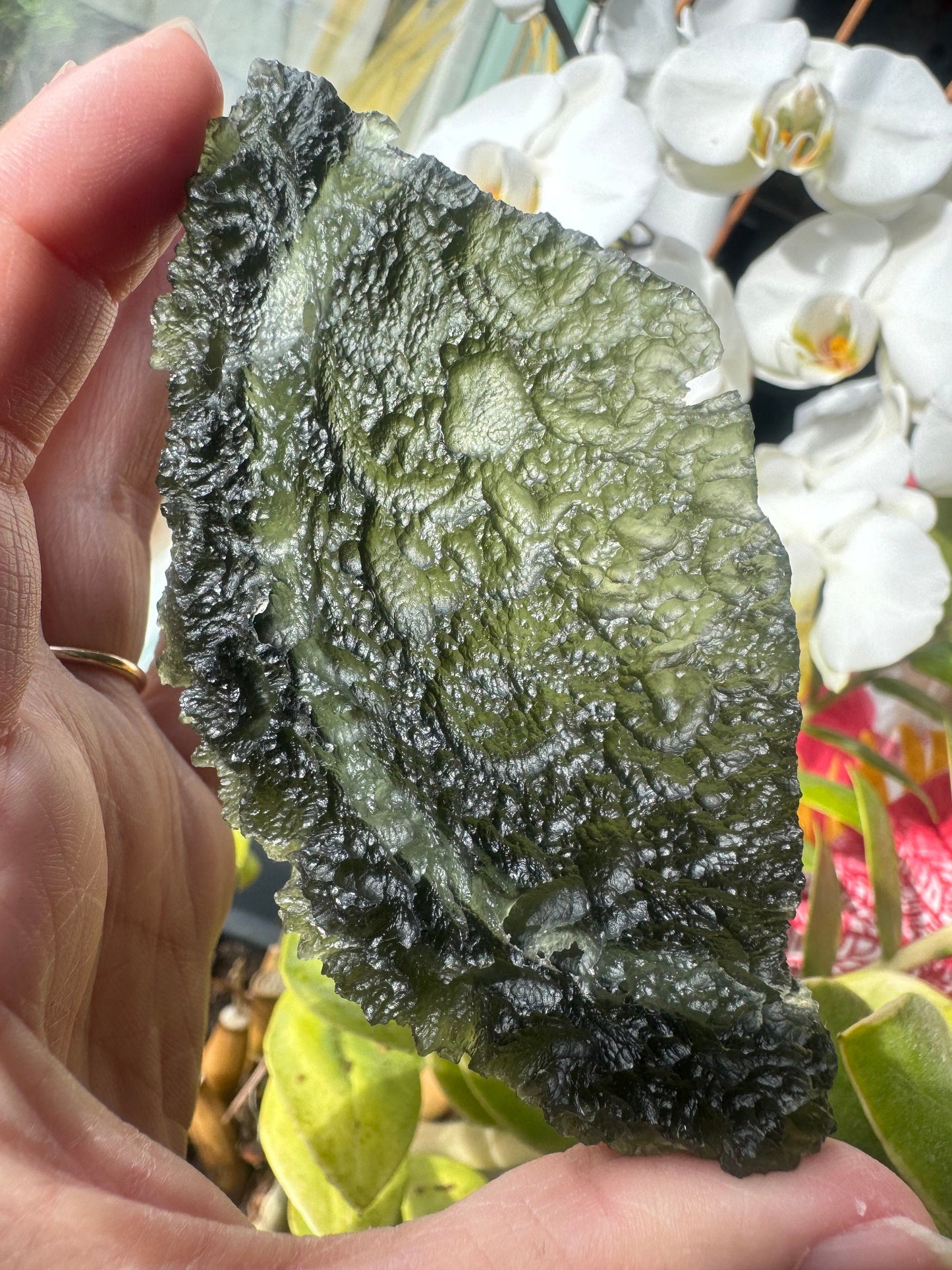 Huge Moldavite Chlum 57.8g deep texture no damages. Angel chime rare with a natural curving tunnel