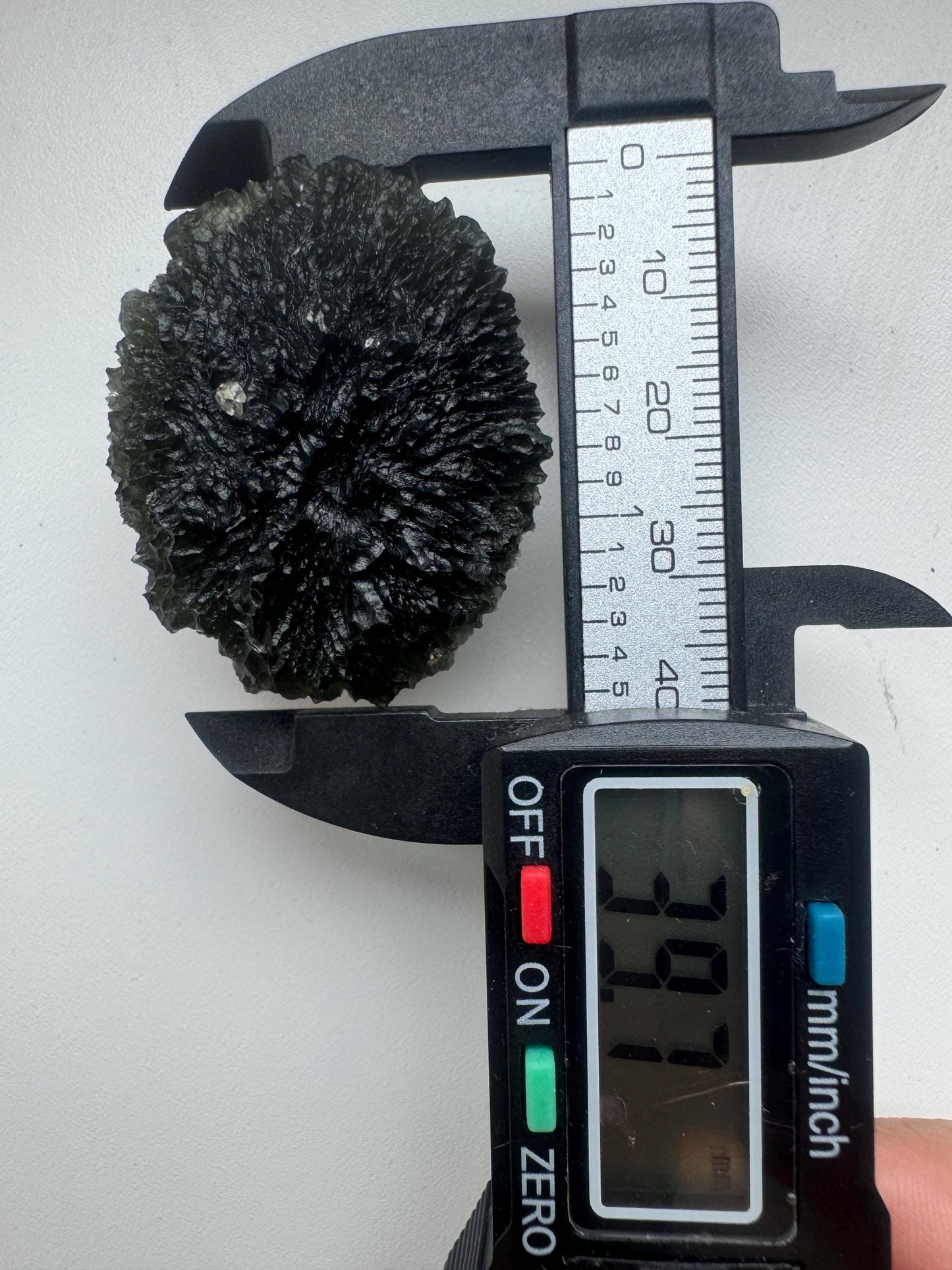 Moldavite Nesmen Les region 25.02g grams  no damages, AAA quality.