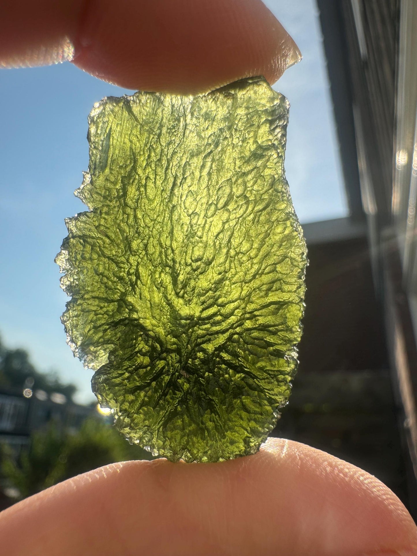 Raw Moldavite Crystal – Self-Standing, Unique Texture (14.7 grams) nesmen Les