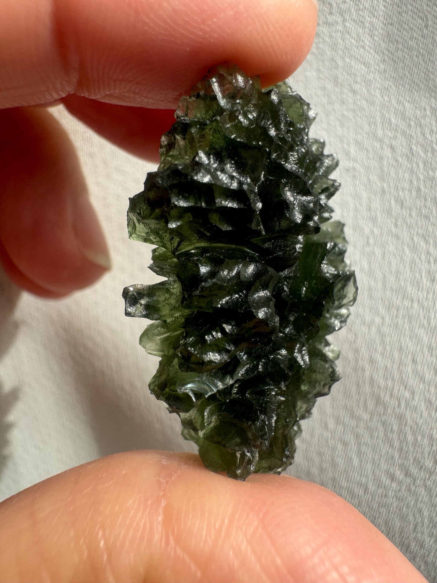 Museum Grade Besednice Jezkovna Moldavite Crystal (12.80g)