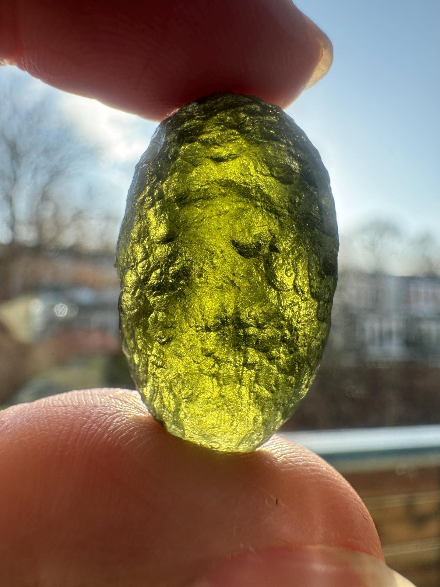 7.01g Vrabce Moldavite: Rainbow eeg Shape
