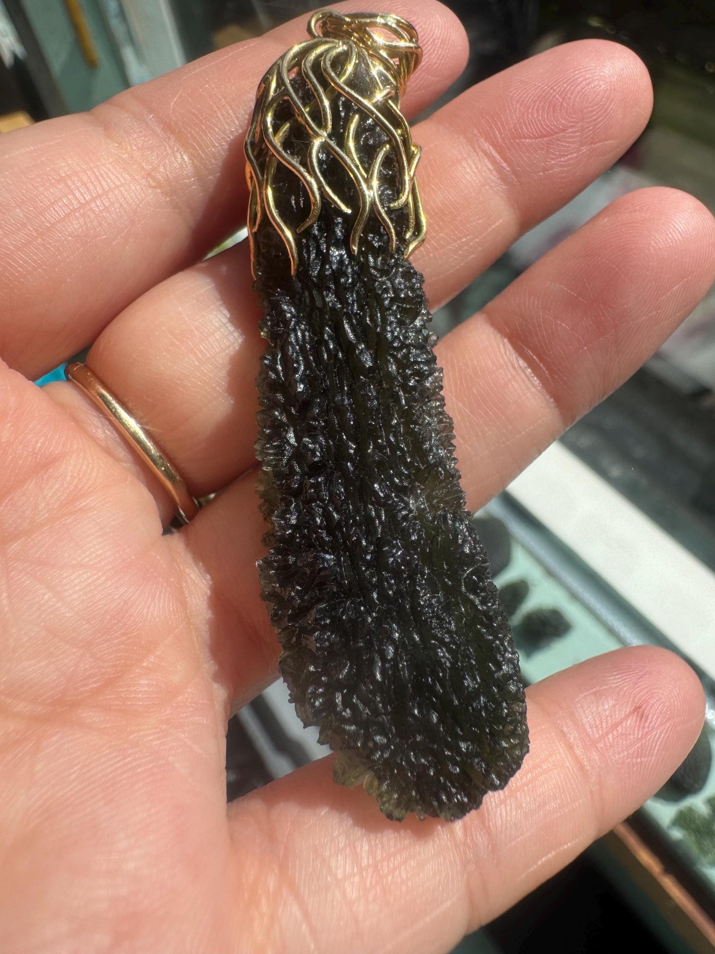 Museum Grade Moldavite Pendant: 18k Gold Drop, Super Rare 18.53g