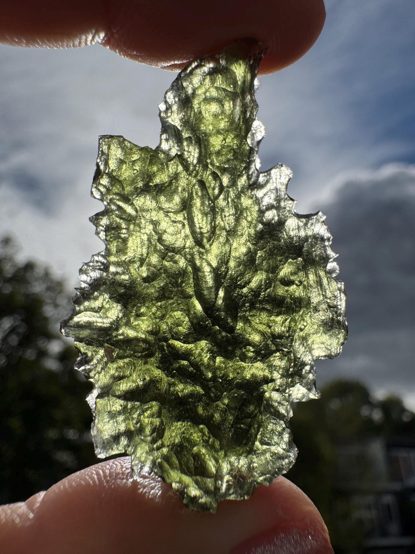 Genuine Moldavite – 8.63g | Vrabče Crater, hedgehog texture Czech Republic, fire shape