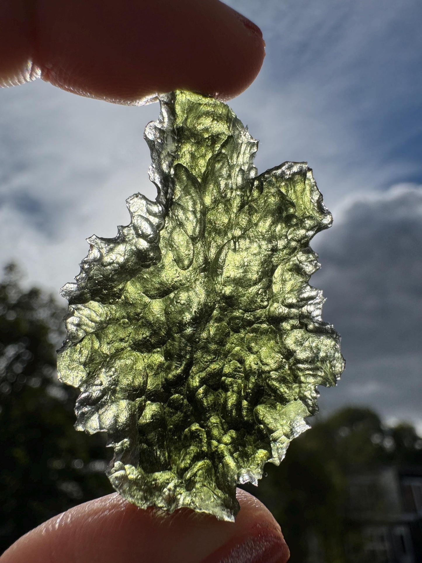 Genuine Moldavite – 8.63g | Vrabče Crater, hedgehog texture Czech Republic, fire shape