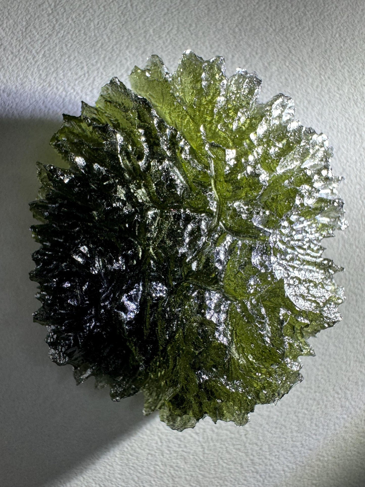 15.57g Moldavite Maly Chlum no damages, AAA quality disc shape rare location