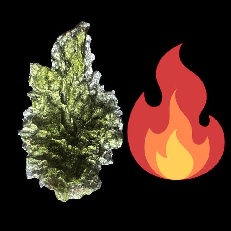 8.63g Vrabce Moldavite: deep spiky texture shape of flame