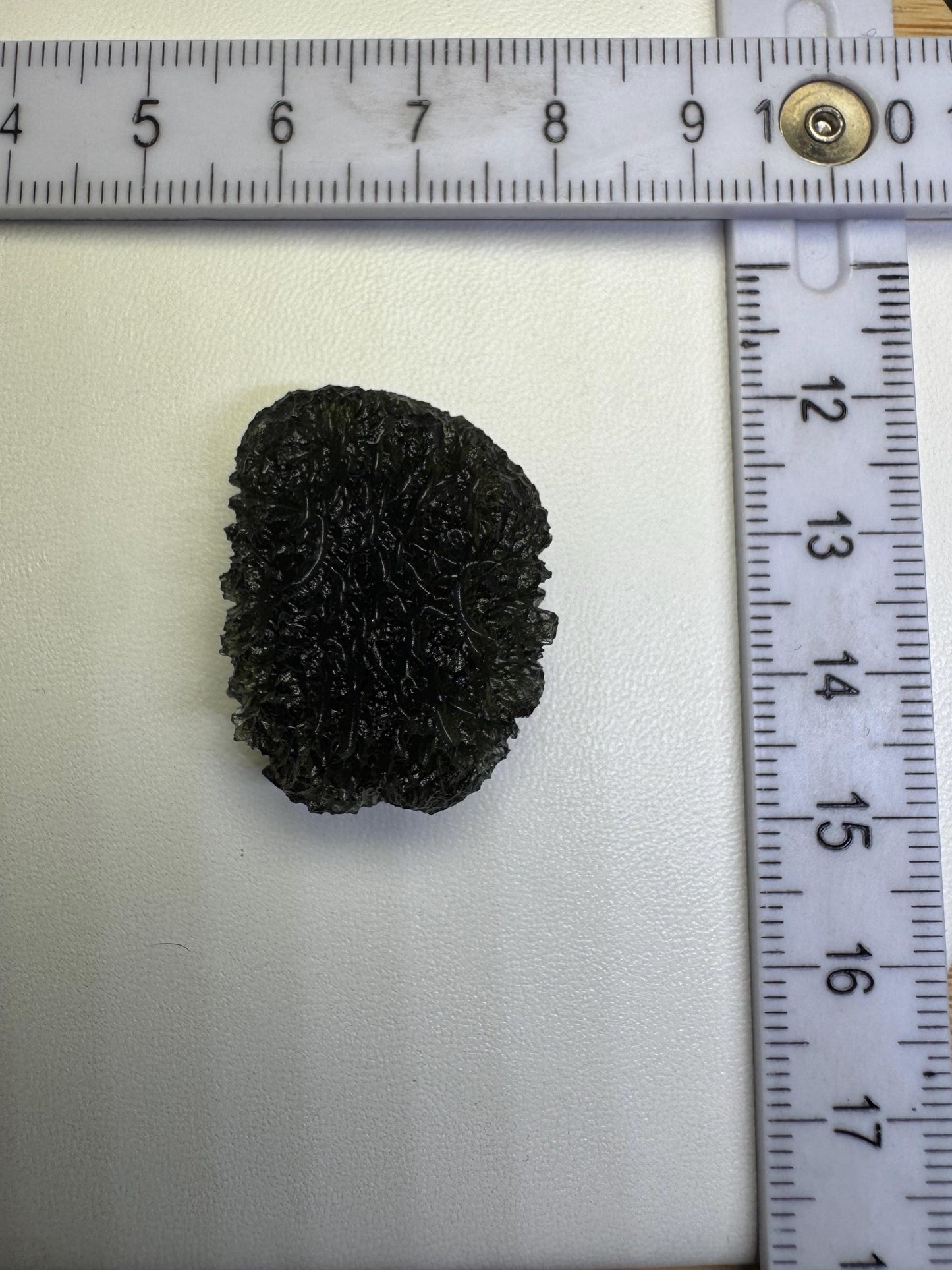 Authentic Moldavite Crystal: 9.41g, Nesmen Les Jimka Republic