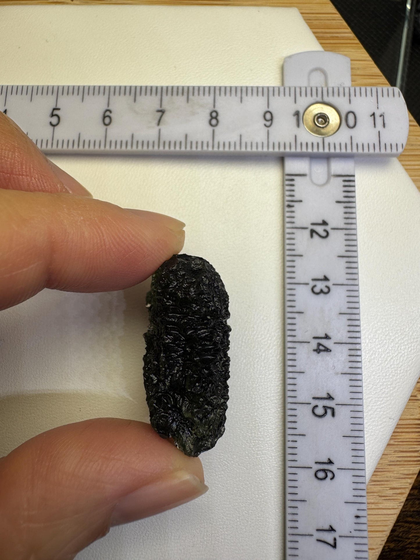 Authentic Moldavite Crystal: 9.41g, Nesmen Les Jimka Republic