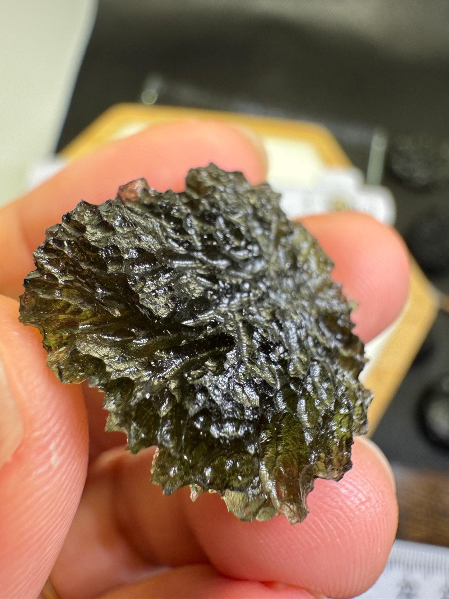4.83g  Authentic Moldavite, Nesmen les Jimka Czech Republic heart shape