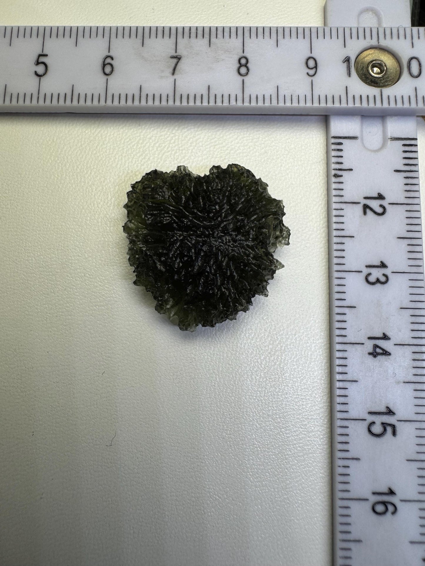 4.83g  Authentic Moldavite, Nesmen les Jimka Czech Republic heart shape